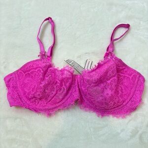 Victoria’s Secret Dream Angel’s Bright Pink Lace Push-Up Bra No Padding 34C